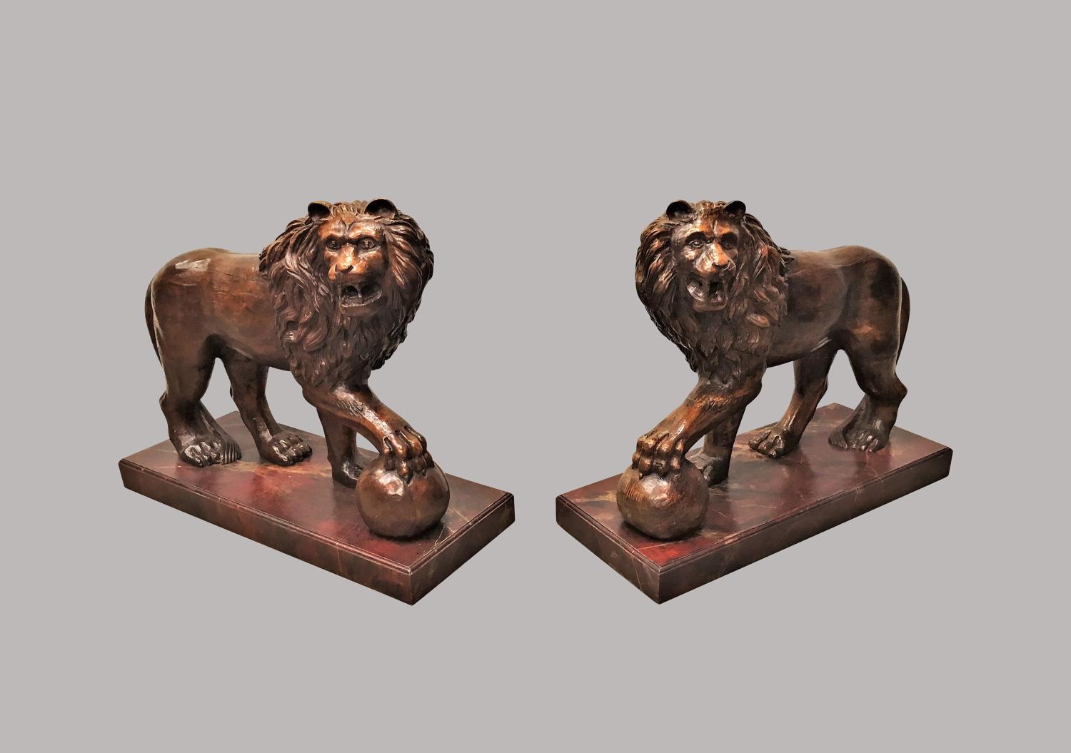 C19th pair of monumental Medici lions