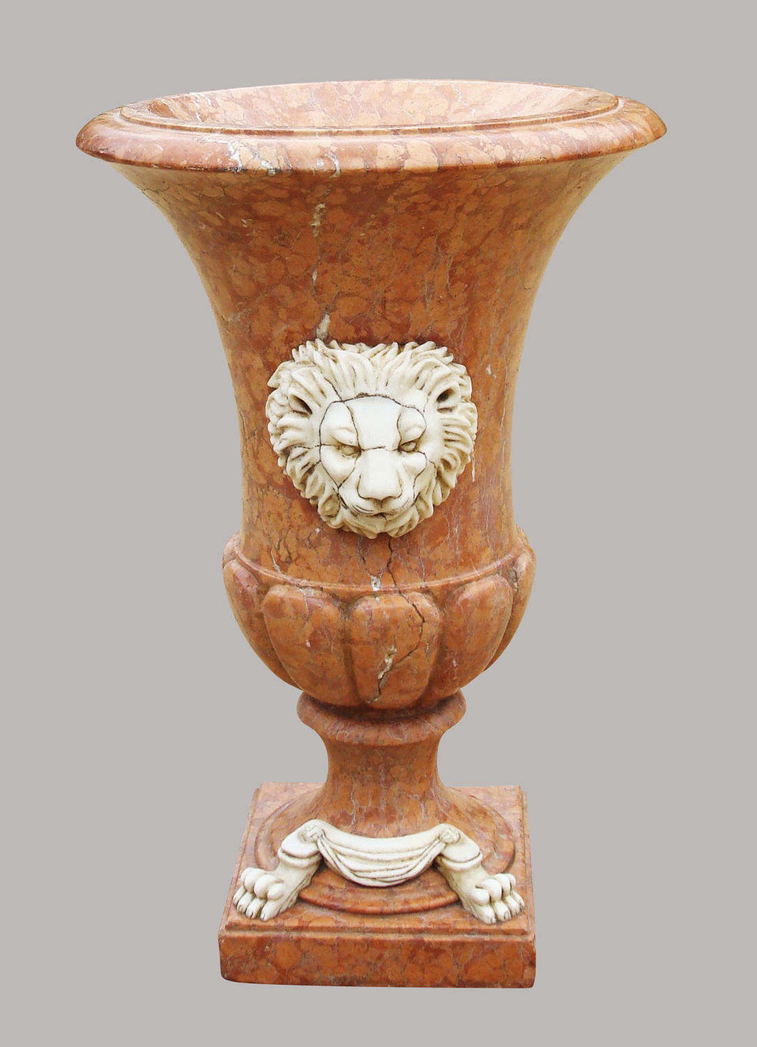 C19th large Italian marble urn