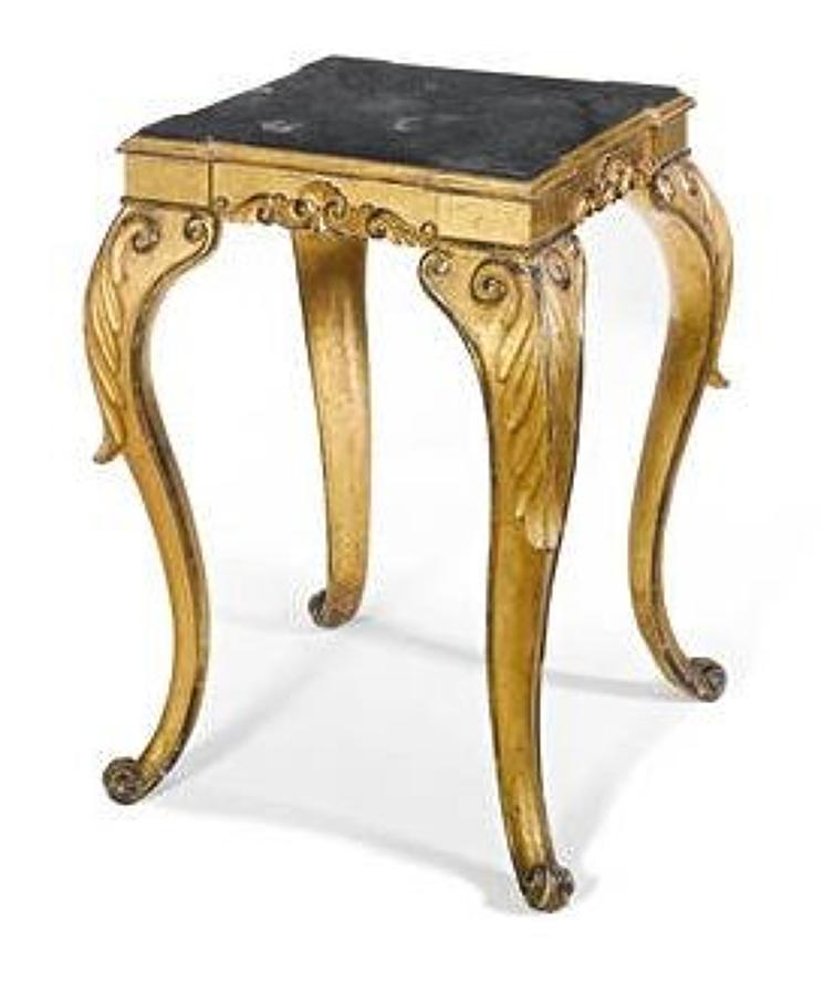 Geo IV carved giltwood centre table
