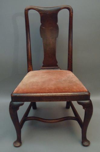 George I walnut cabriole leg side chair