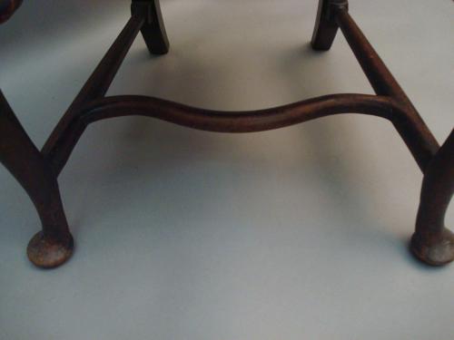 George I walnut cabriole leg side chair