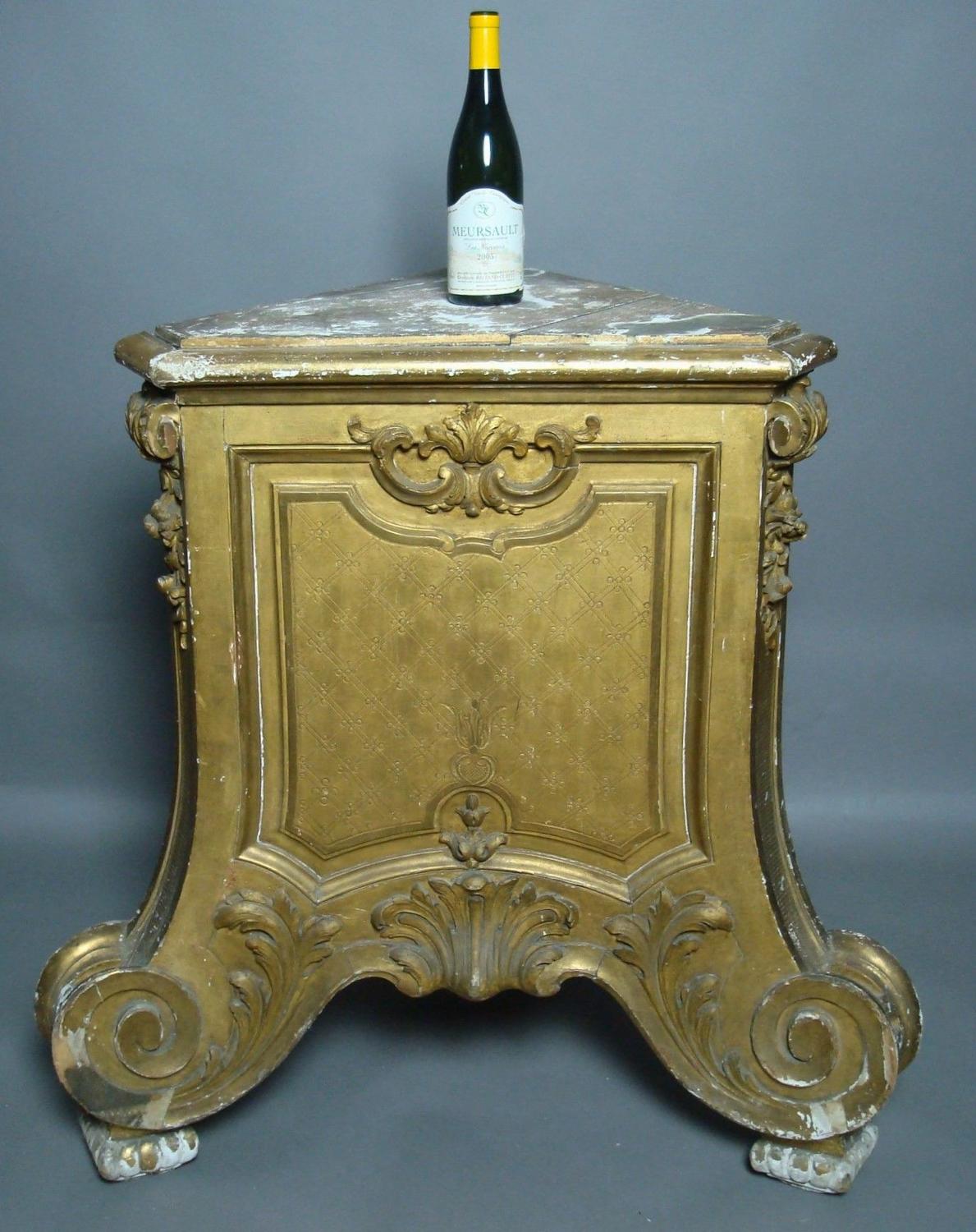 19th century carved giltwood pedestal