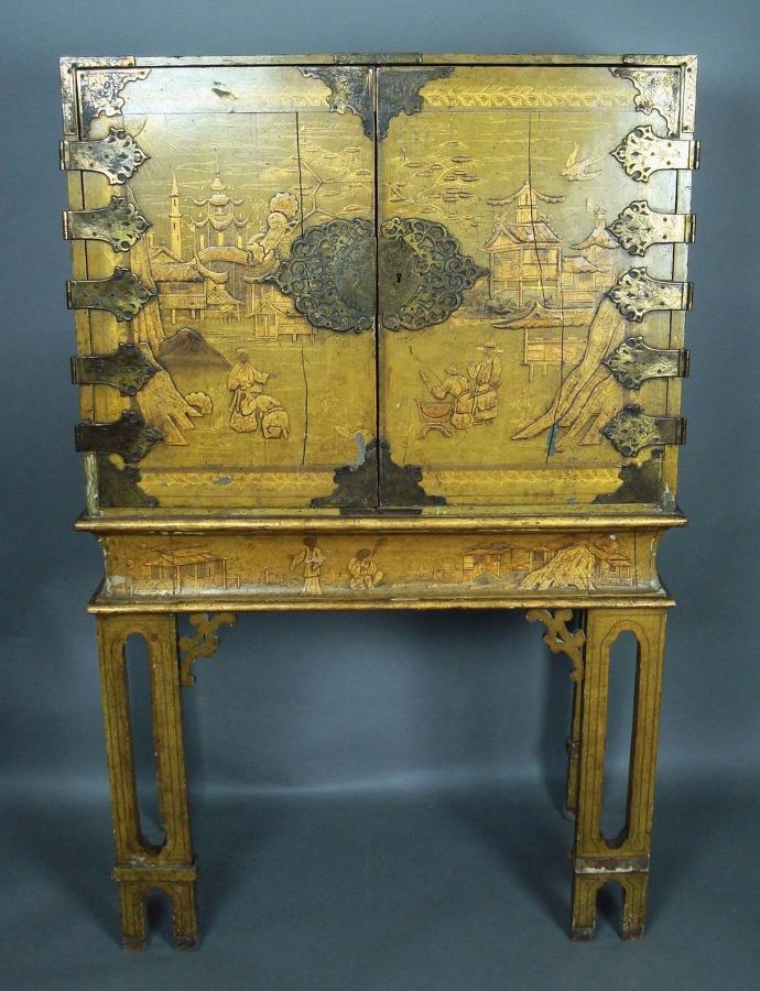 C18th rare yellow lacquer Chinoiserie cabinet
