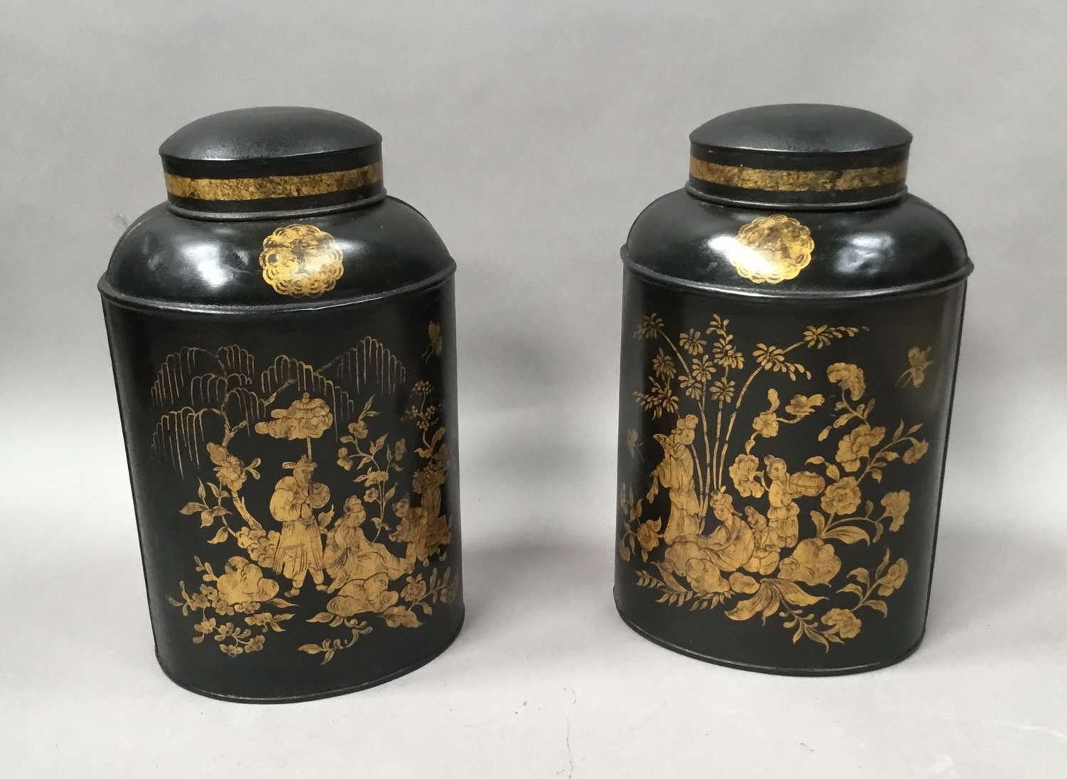 C19th pair of Chinoiserie lacquered tole tea canisters by John Bartlet