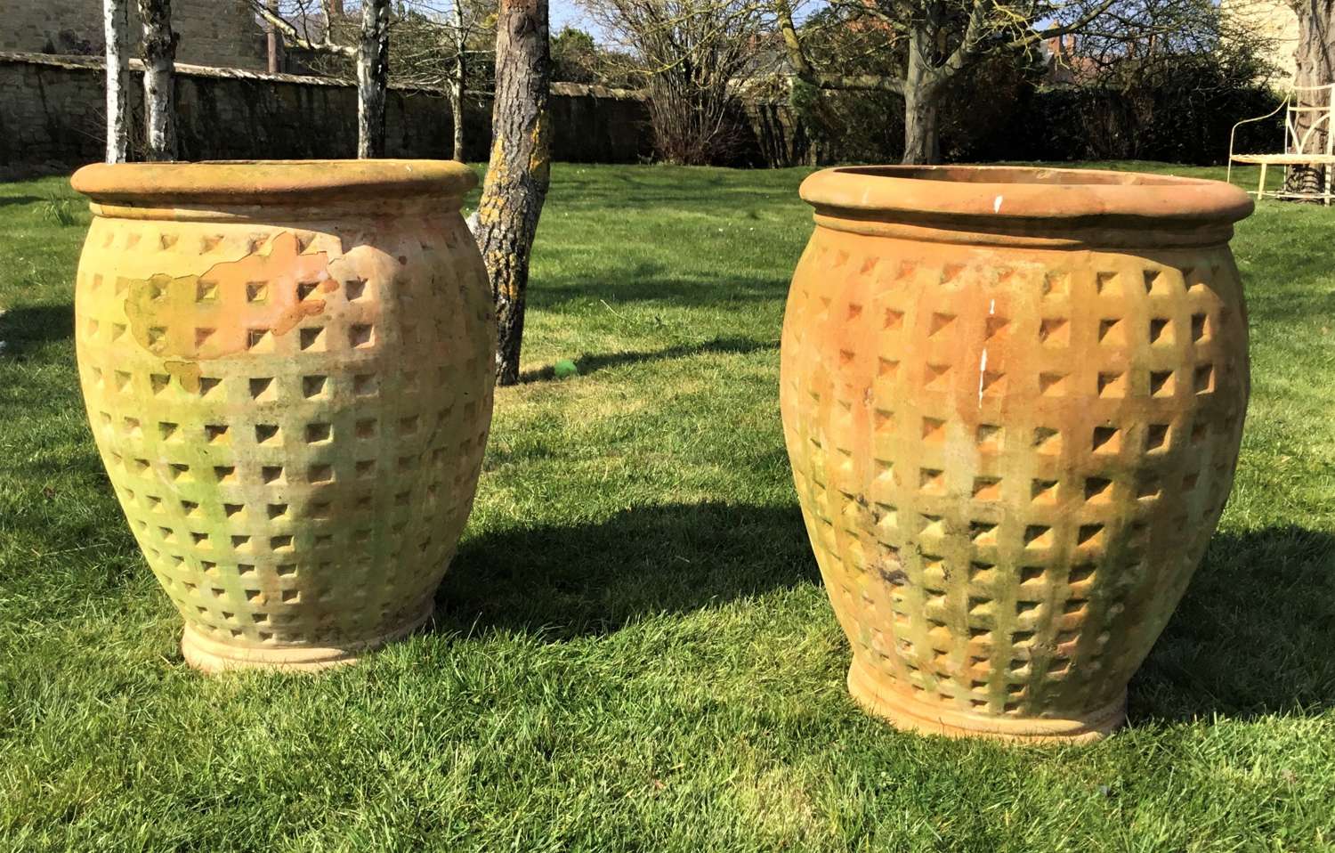 Early C20th large pair of Italian terracotta pots / urns