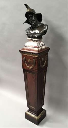 C19th neoclassical mahogany pedestal