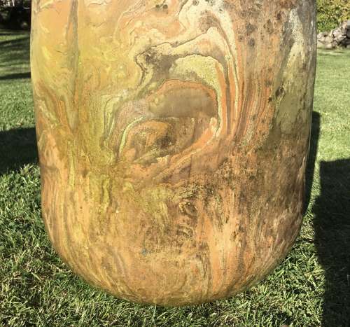 Mid C20th pair large terracotta pots / garden urns