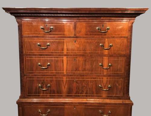 Georgian walnut chest on chest / tallboy