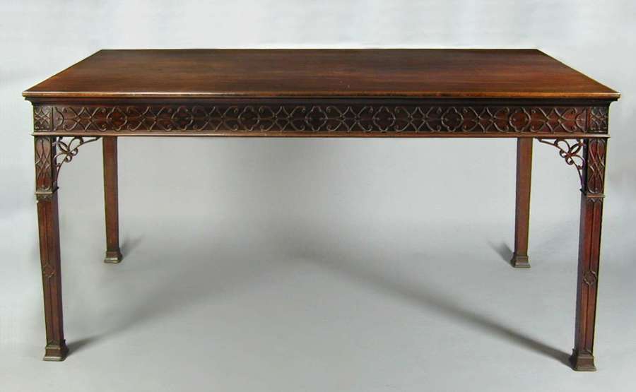George III mahogany serving table / side table