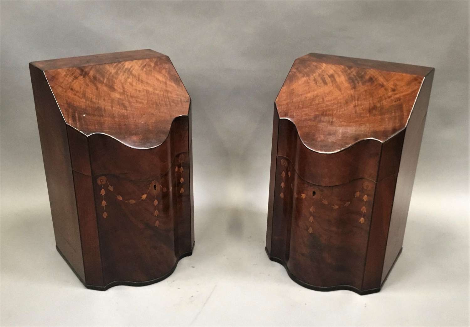 George III Sheraton pair of inlaid mahogany cutlery knife boxes