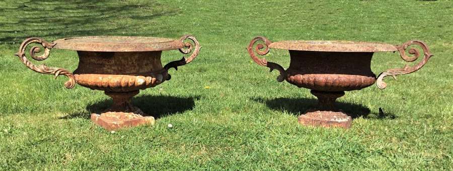 C19th pair of cast iron terrace / garden urns