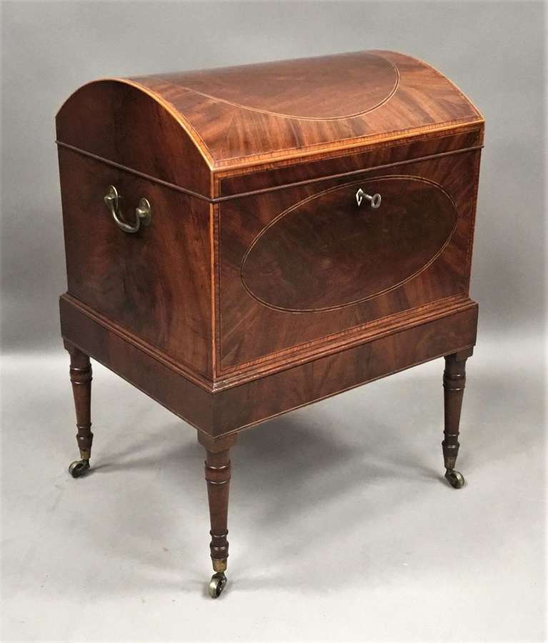 A fine George III Sheraton mahogany cellarette
