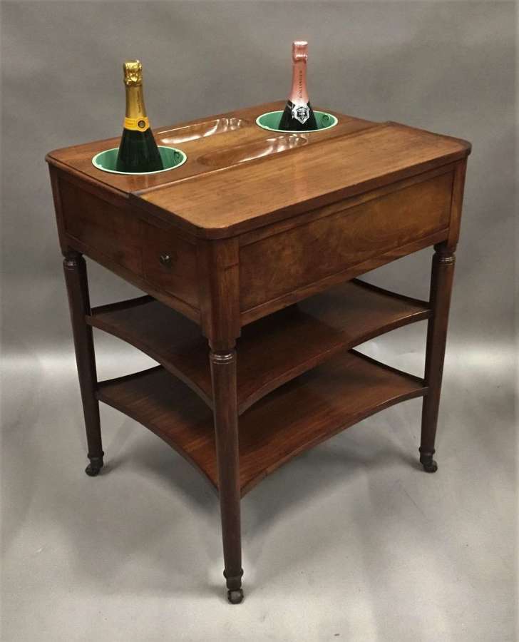 Exceptional Louis XVI mahogany Rafraichissoir / wine / champagne table