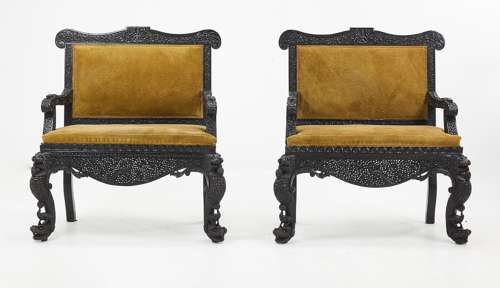 Extraordinary C19th pair of Indian carved hardwood chairs / hall seats