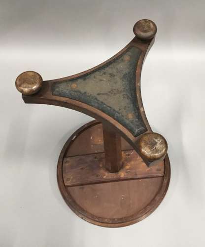 Unusual Regency burr elm occasional table