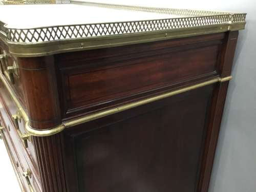 Late C18th Louis XVI neoclassical figured mahogany commode