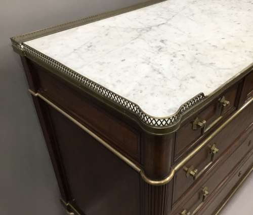 Late C18th Louis XVI neoclassical figured mahogany commode
