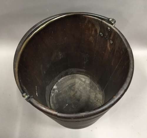 Good large C18th Irish mahogany peat bucket