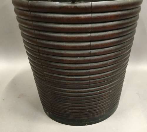 Good large C18th Irish mahogany peat bucket