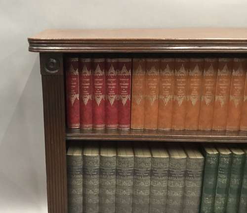 Handsome Regency 'Country House' mahogany open bookcase