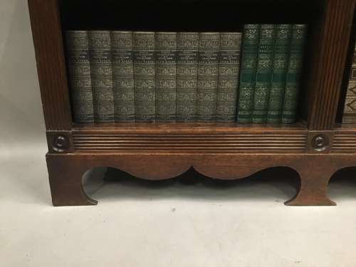 Handsome Regency 'Country House' mahogany open bookcase