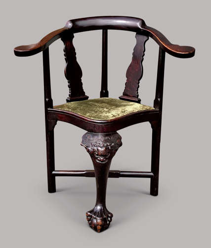 Exceptional C18th Chinese export hardwood corner armchair