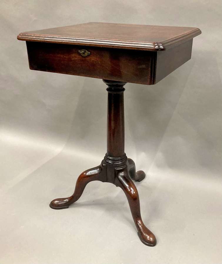 Exceptional George II mahogany tripod occasional table