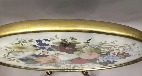 Splendid Regency painted top oval occasional table