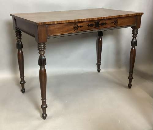Stylish Regency mahogany and ebony side table / console table