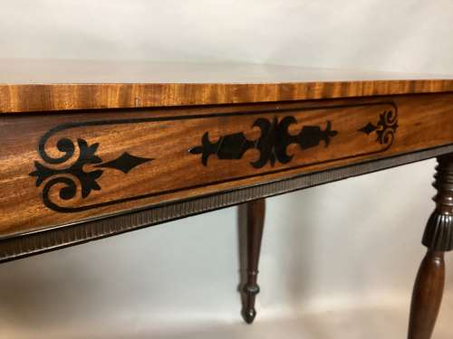 Stylish Regency mahogany and ebony side table / console table