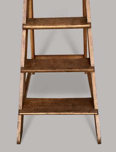 Good C19th set of oak library steps