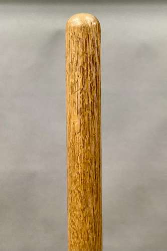 Good quality late C19th golden oak set of library steps