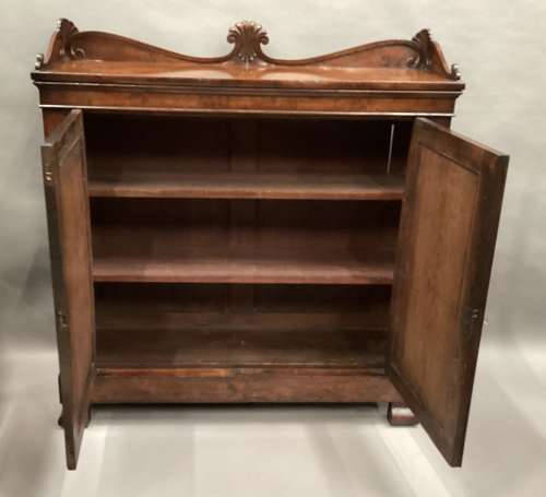 Good Regency pollard and burr oak side cabinet