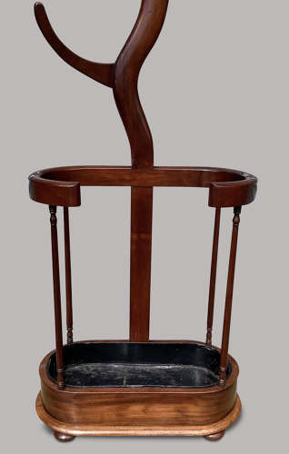 Exceptional Regency mahogany 'snake' hat and coat hall stand
