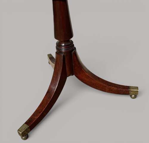 Good George III very unusual mahogany tripod occasional table