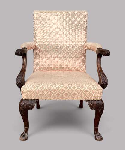 Good George II Irish carved mahogany open armchair